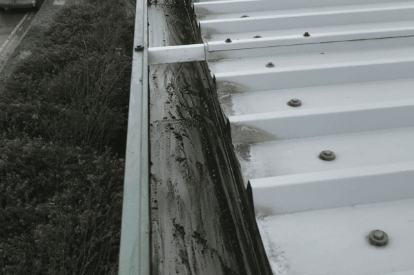Commercial gutter cleaning specialists in Oxford